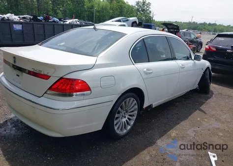 2004 BMW 745Li из США, поврежденный, VIN WBAGN63464DS47181